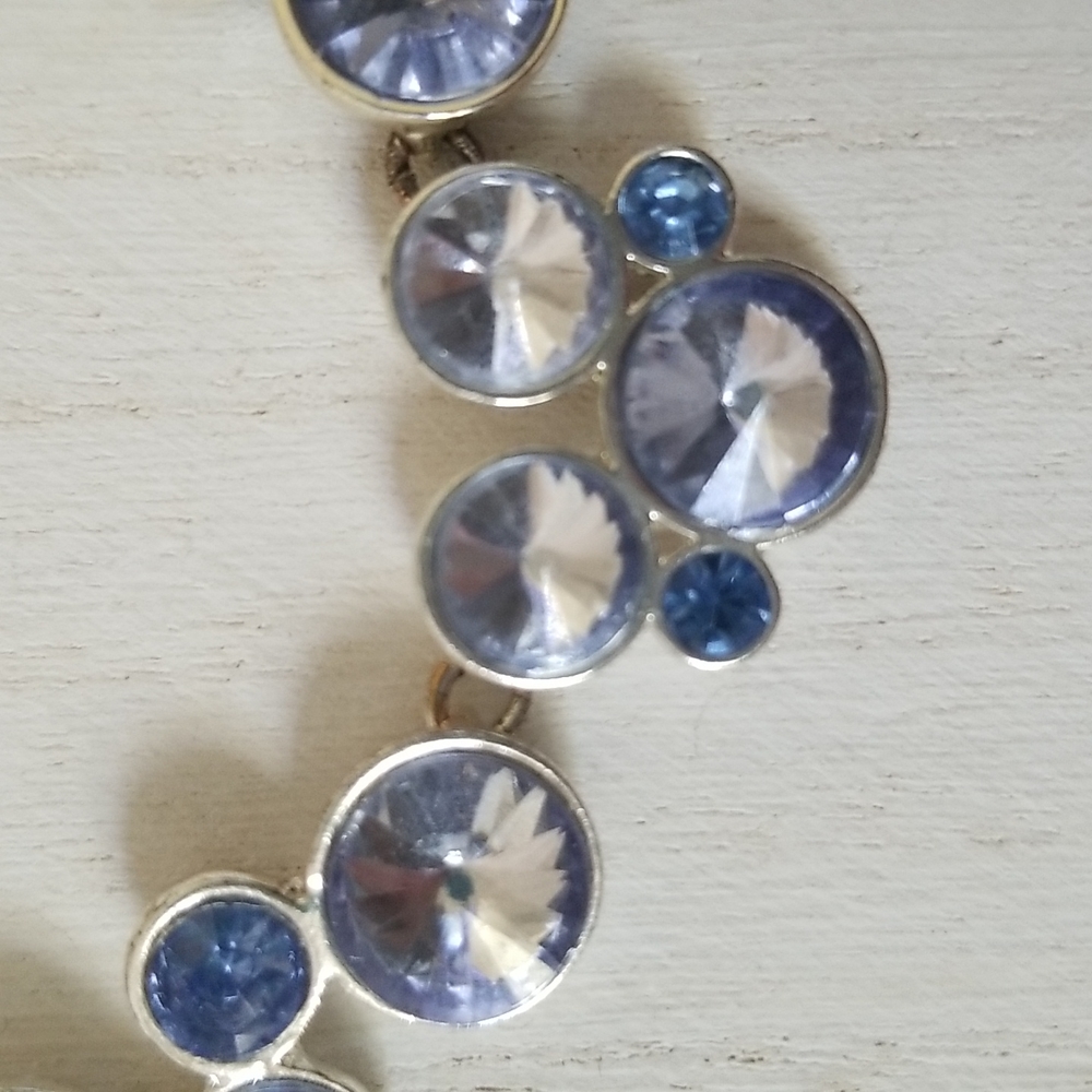 Blue and Silver Rose Cut Rhinestone Necklace - Picture 3 of 7